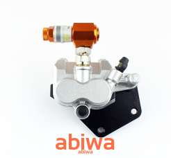 ZACISK HAMULCOWY PRZÓD 4T GY6 125CC z ABS