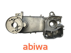 KARTER GŁÓWNY SILNIKA  4T GY6 125CCM AUTOMAT -DŁ.420MM