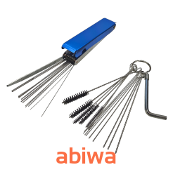 PRZYRZĄD DO CZYSZCZENIA DYSZ I GAŹNIKA - ZESTAW szczotek i drucików